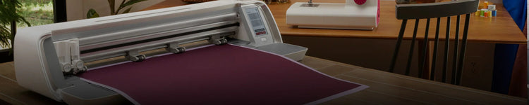 MOMENTO™ Cutting Machine | SINGER®