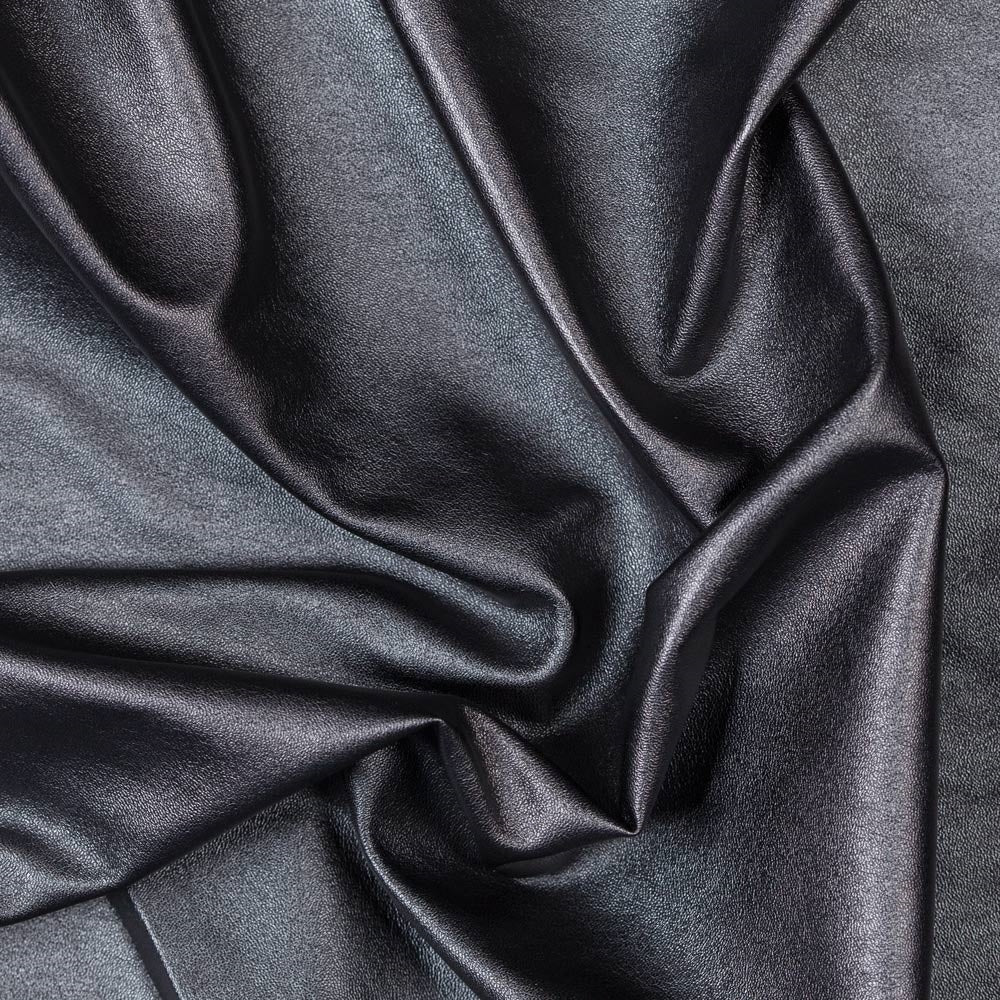 Two Way Stretch Faux Leather Vinyl Fabric | SINGER®