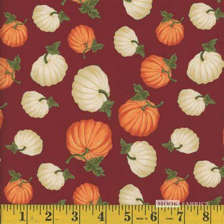 Calado de otoño con calabazas sobre tela de algodón 100 % color burdeos. Se vende por yardas.