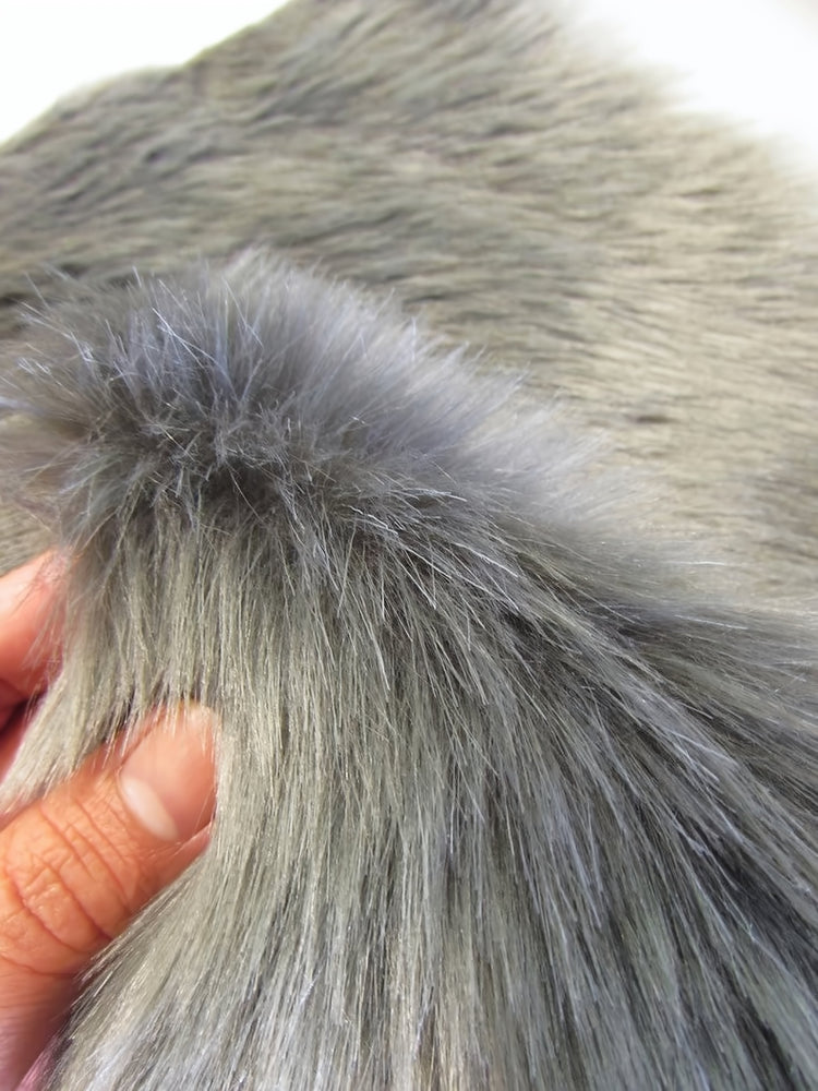 Tejido de piel sintética de pelo corto / Blanco / Se vende por yardas