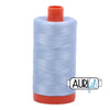2710 Huevo de petirrojo claro Aurifil Algodón 50wt Bobina grande||color:2720 Huevo de petirrojo claro