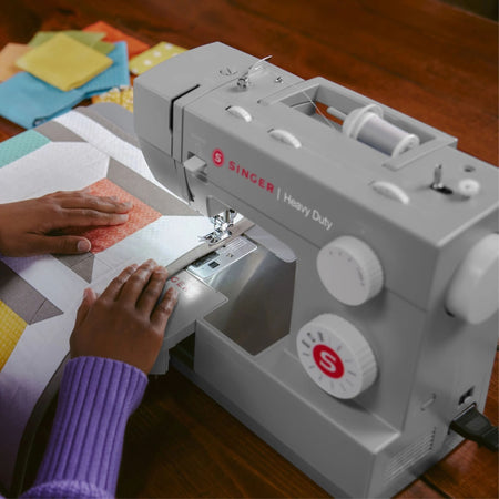 Máquina de coser SINGER® « Heavy Duty 4411 » -- Imagen del producto