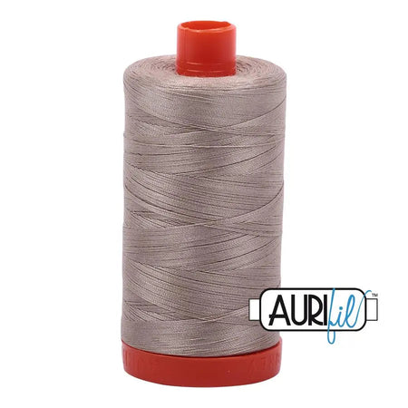 5011 Rope Beige Aurifil Algodón 50wt Bobina grande||color:5011 Rope Beige