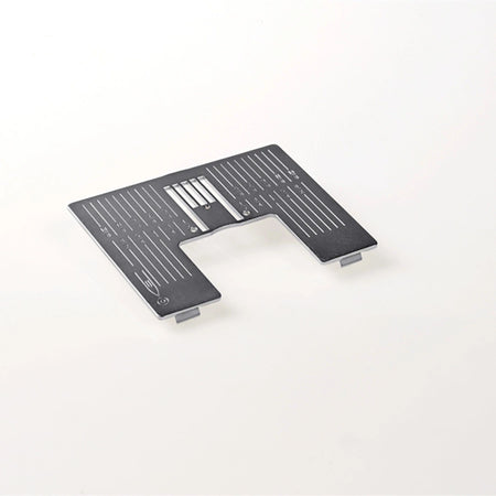 PFAFF® Plaque d'aiguille pour point droit avec marquage en pouces (J) -- Image du produit