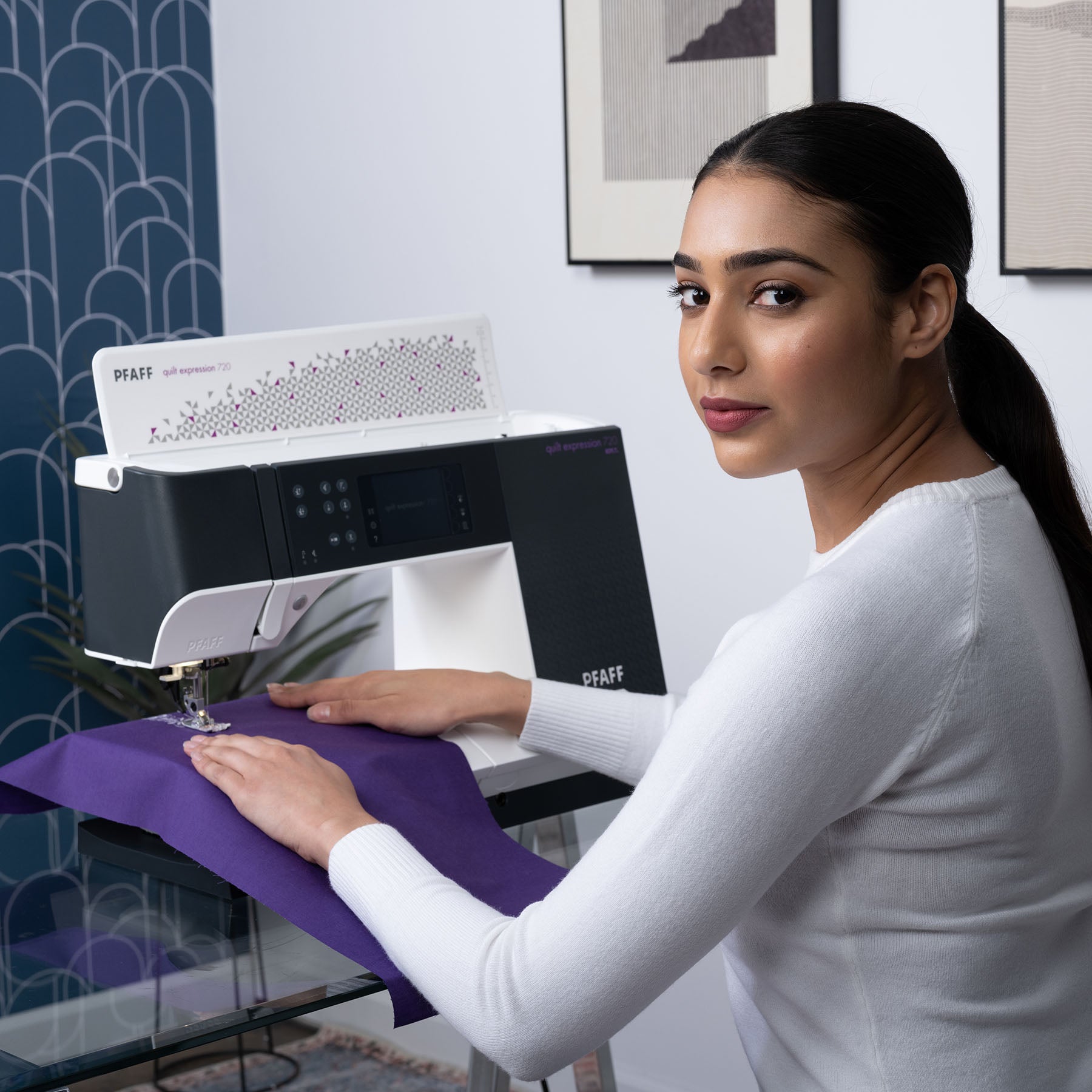 イリヤクブシノブ　ペーパープリント　エディション20 quilt expression™ 720 Sewing Machine | PFAFF®