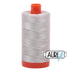 6724 Moonshine, hilo de algodón Aurifil de 50 wt, bobina grande