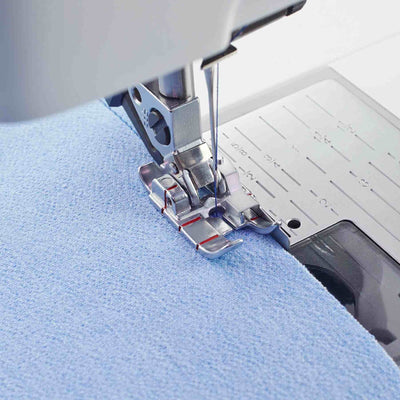 PFAFF® Perfect 1/4 inch Foot with Guide for IDT™ System -- Product Image