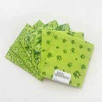 6 «fat quarters» — 3 estampados, 2 de cada uno: «Green Floral Geode», 100 % algodón, precortados