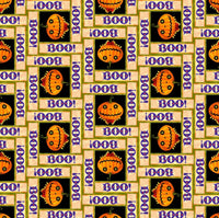 Calabazas de Halloween con estampado «Boo» en tela naranja 100 % algodón. Precio por yarda