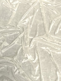 Tela de terciopelo elástico arrugado para disfraces / Blanco roto / Se vende por yardas