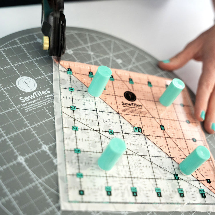 Singer Sewing Mat Sew Magnetic 11