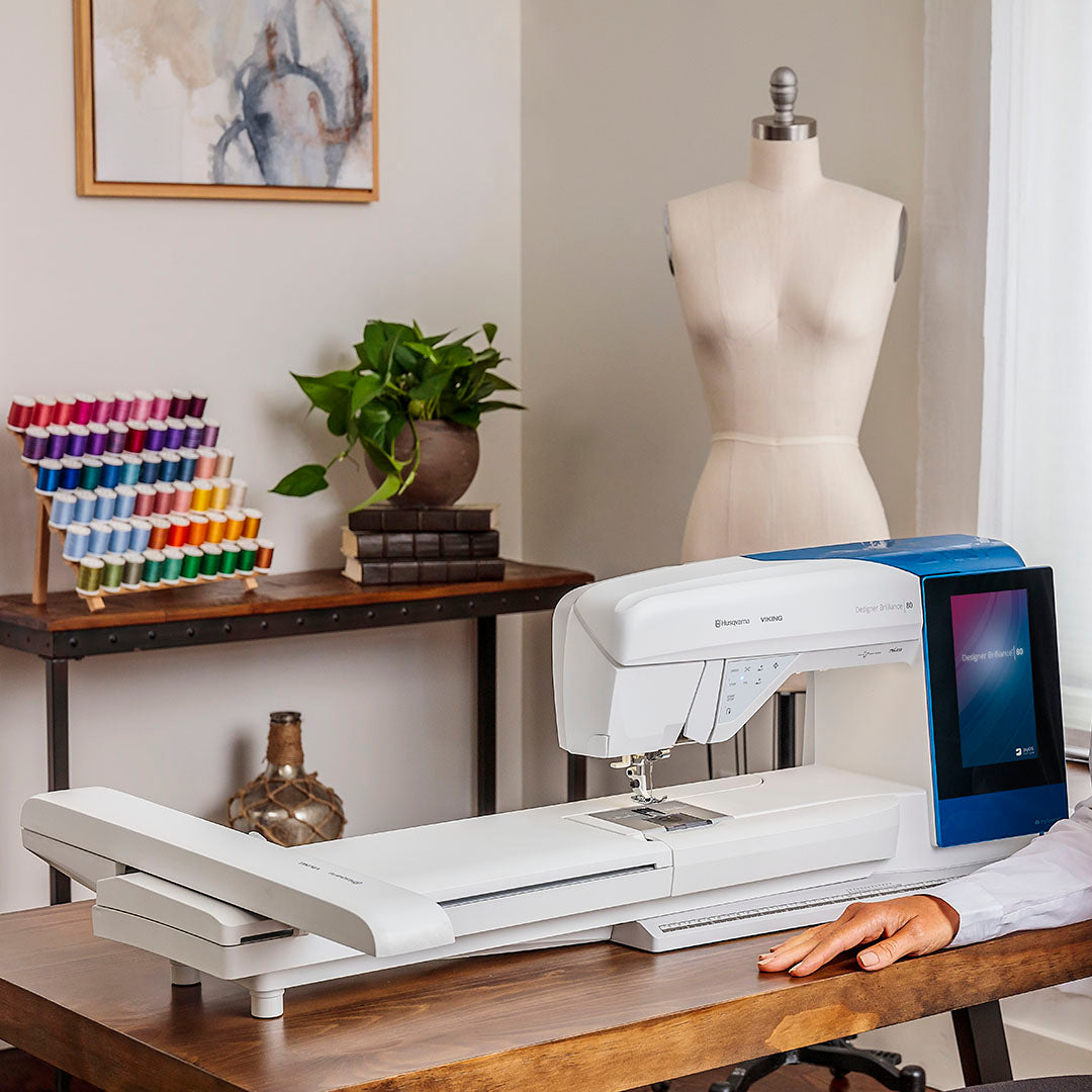 Husqvarna® Viking® DESIGNER BRILLIANCE™ 80 Refurbished Sewing