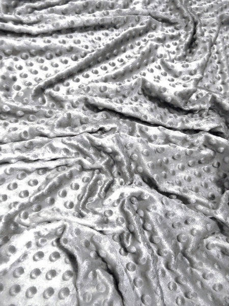 Tela suave para bebé Minky gris con lunares / Se vende por metros