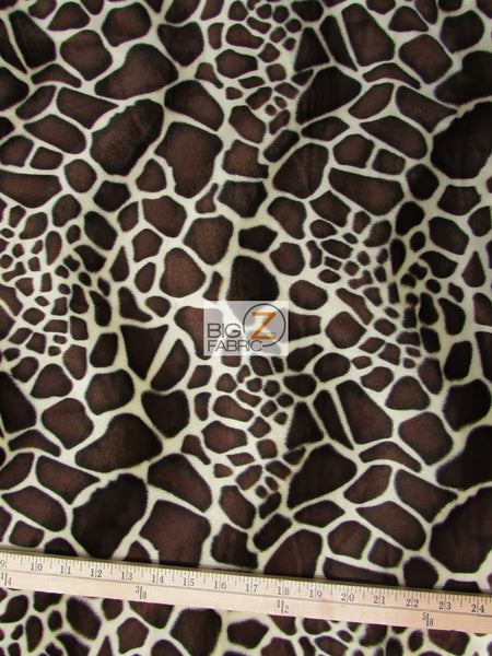Safari Velboa Giraffe Animal Short Pile Fabric / Sold By The Yard||color:Safari Giraffe