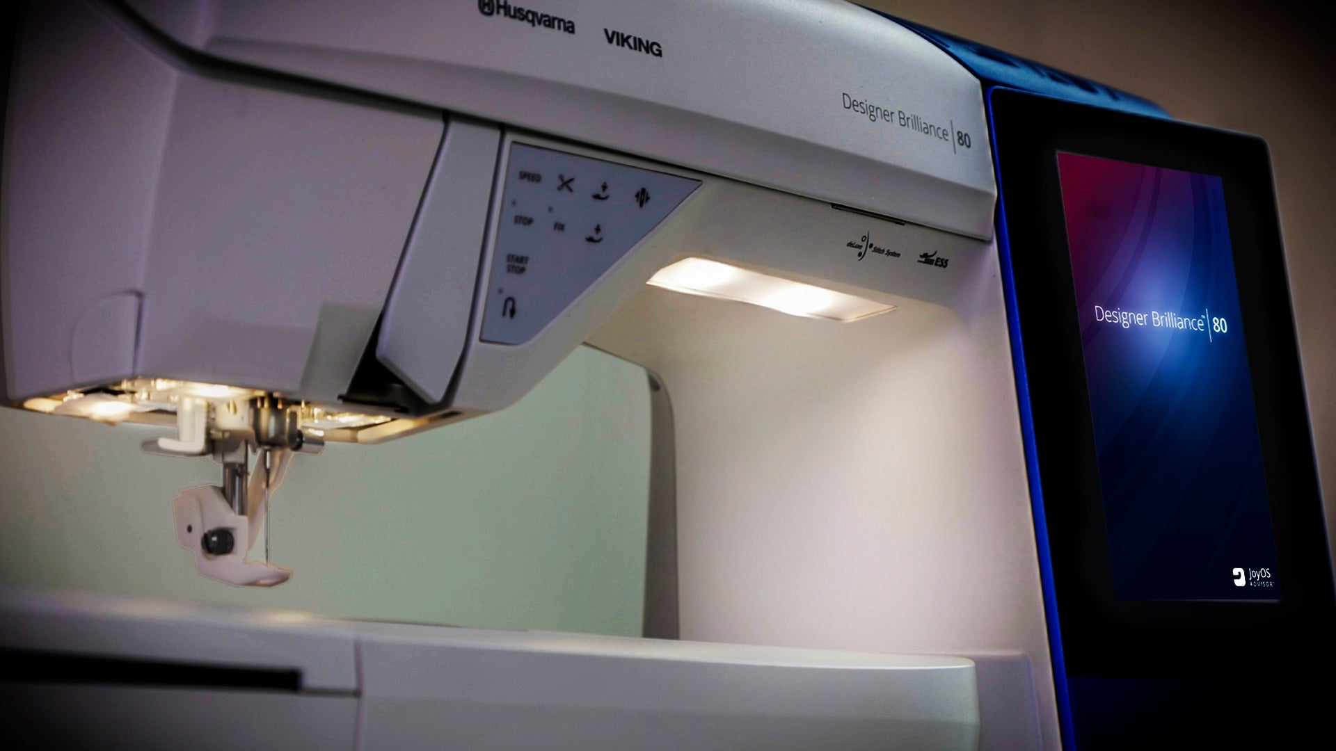 Husqvarna® Viking® DESIGNER BRILLIANCE™ 80 Refurbished Sewing
