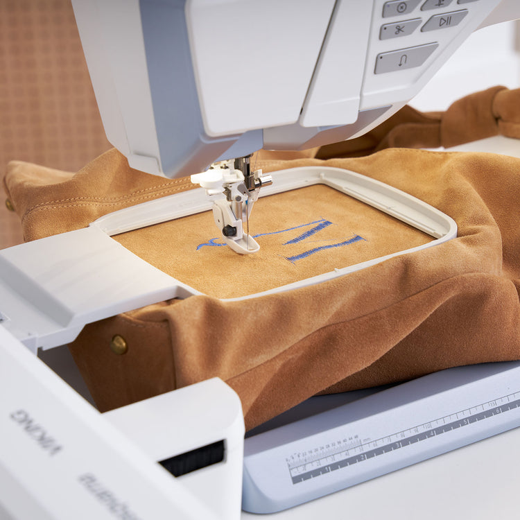 HUSQVARNA® VIKING® DESIGNER EPIC™ 3 Sewing & Embroidery Machine Nordic Frost