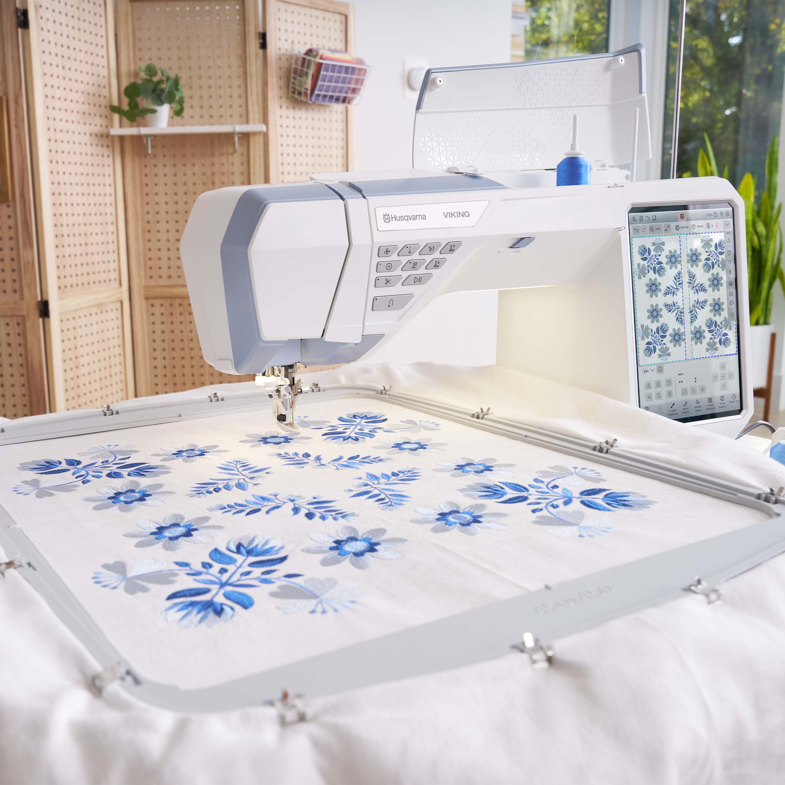 Husqvarna® Viking® DESIGNER EPIC™ 3 Sewing & Embroidery Machine
