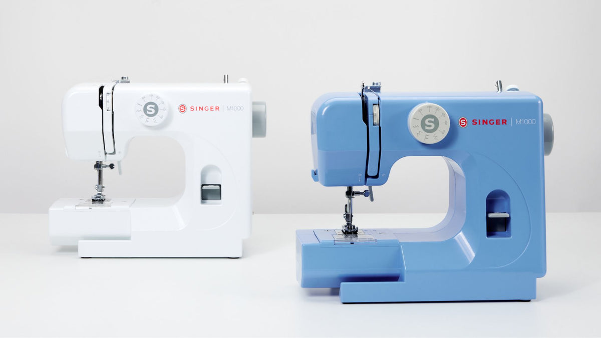 M1000 Mending Machine | Portable & Lightweight | SINGER®