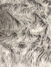 Tejido de piel sintética mongola de pelo largo, color gris escarcha, liso / Se vende por yardas