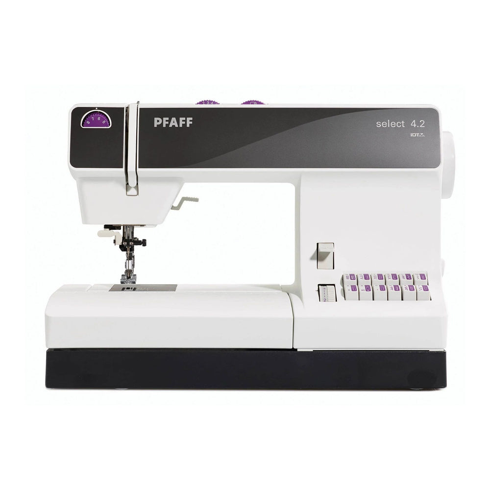PFAFF® select™ 4.2 Sewing Machine