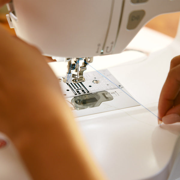 Automatic Needle Threader