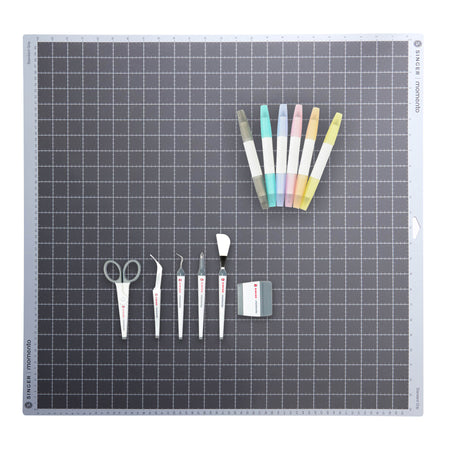 SINGER® MOMENTO™  Paper Crafters Accessory Bundle -- Product Image