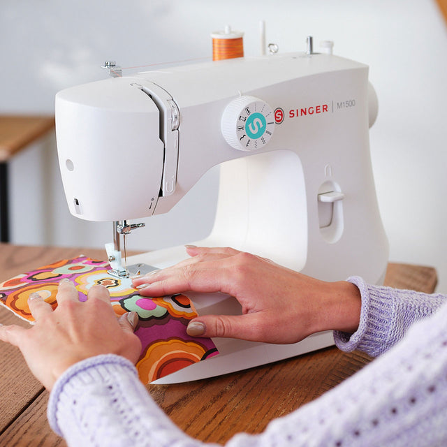 M1500 Sewing Machine SINGER® - Main Image