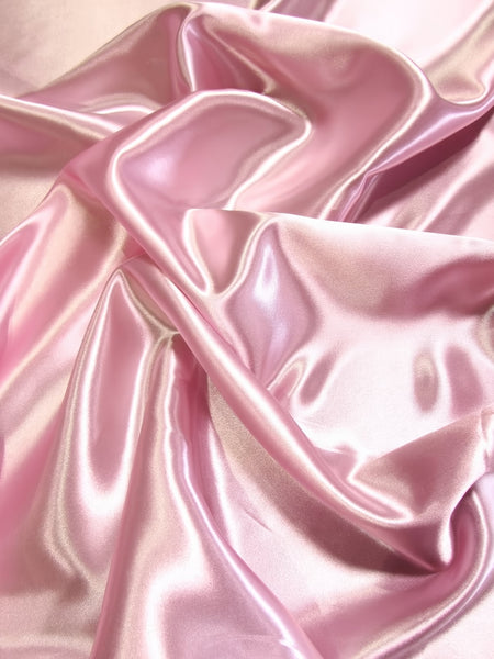 Tejido de satén liso, de peso medio y brillante / Rosa