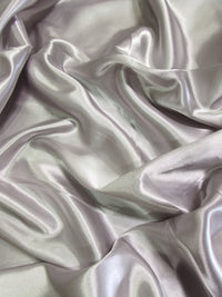 Tissu satiné brillant, uni, d'épaisseur moyenne / Argent