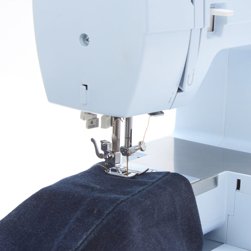 SINGER® Heavy Duty 4423 Meltwater Blue Sewing Machine | SINGER®