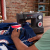 Máquina de coser SINGER® Heavy Duty 4532™ en color carbón