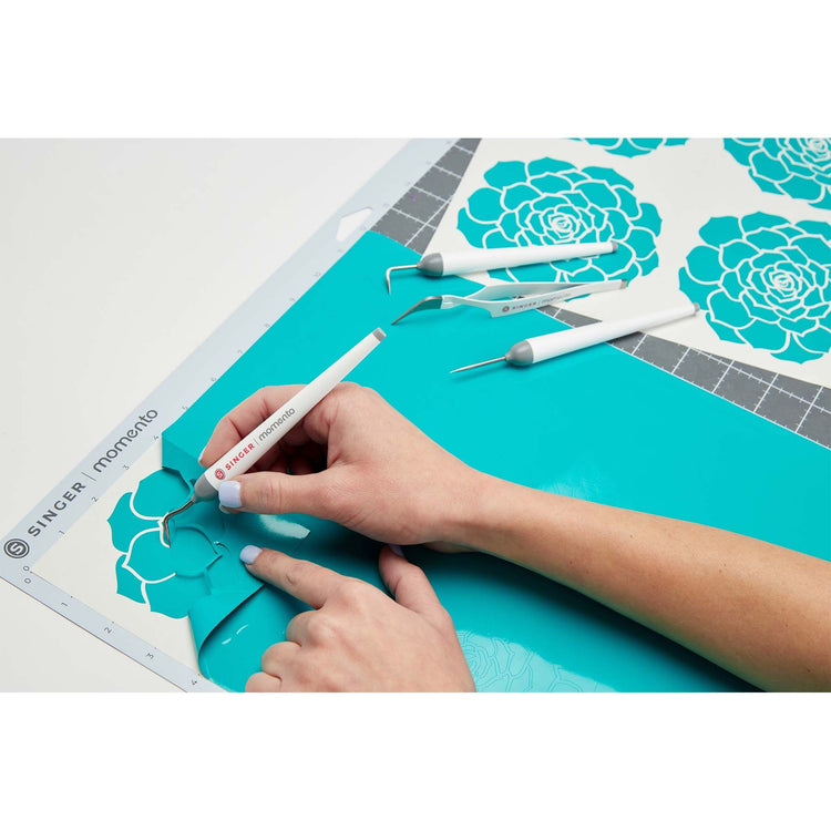 MOMENTO™ Weeding Tool Set | SINGER®