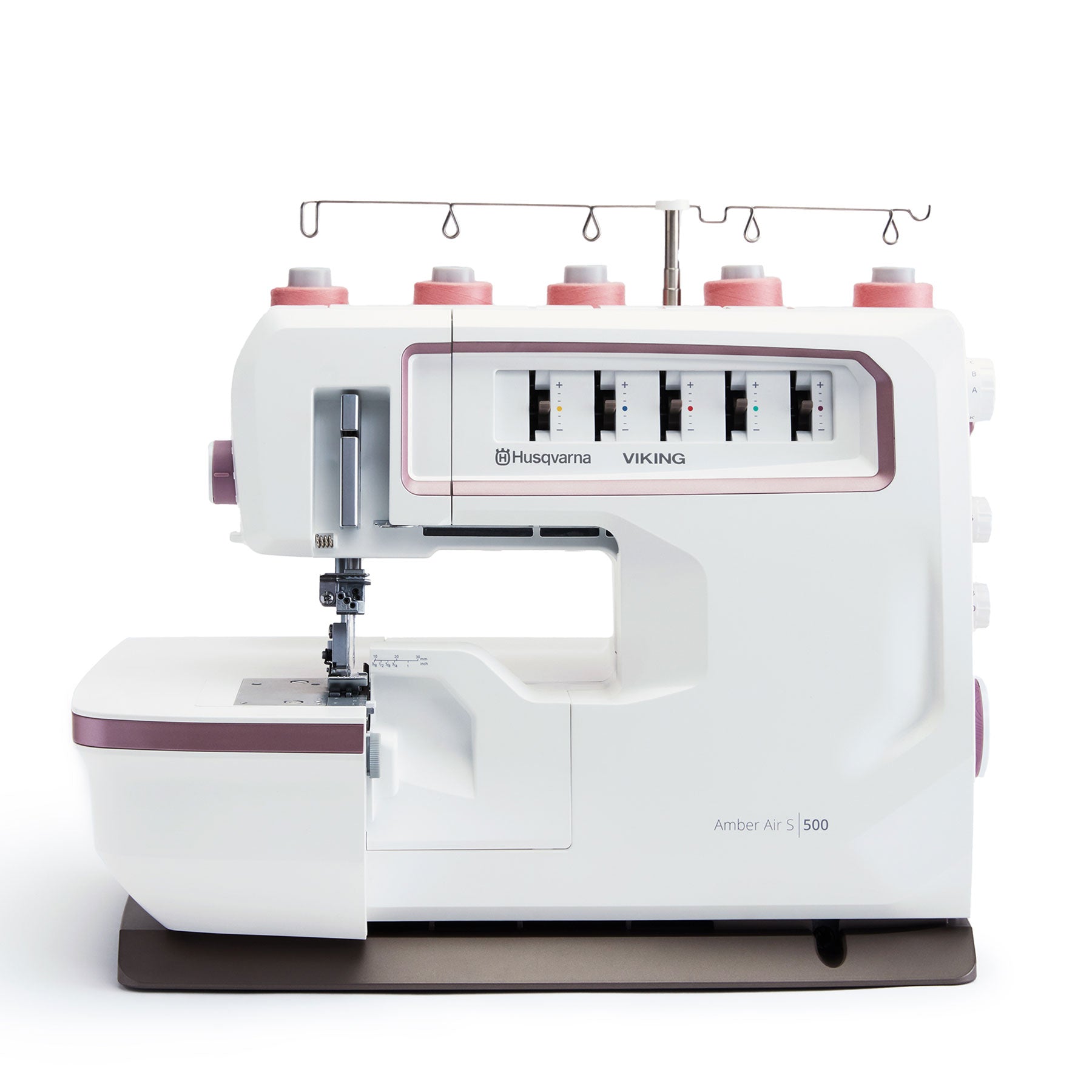 AMBER™ Air S | 500 Coverlock Machine | Husqvarna® Viking®