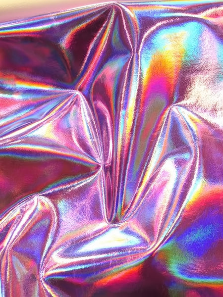 Tejido de vinilo spandex brillante y ultra holográfico / Lavanda / Se vende por metros