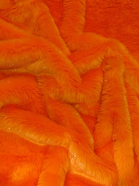 Pelo sintético corto y deshilachado Tinsel Tip / Naranja y plateado / Se vende por yardas