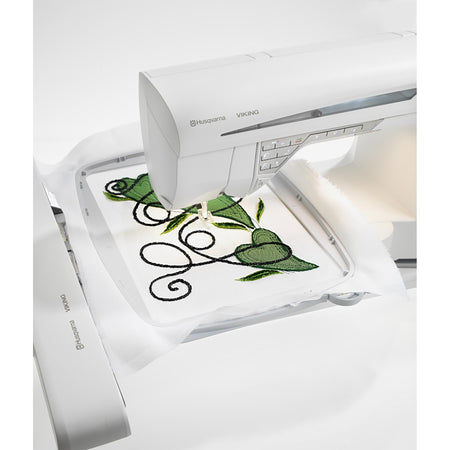 HUSQVARNA® VIKING® DESIGNER™ Crown Hoop 260 X 200 mm -- Product Image