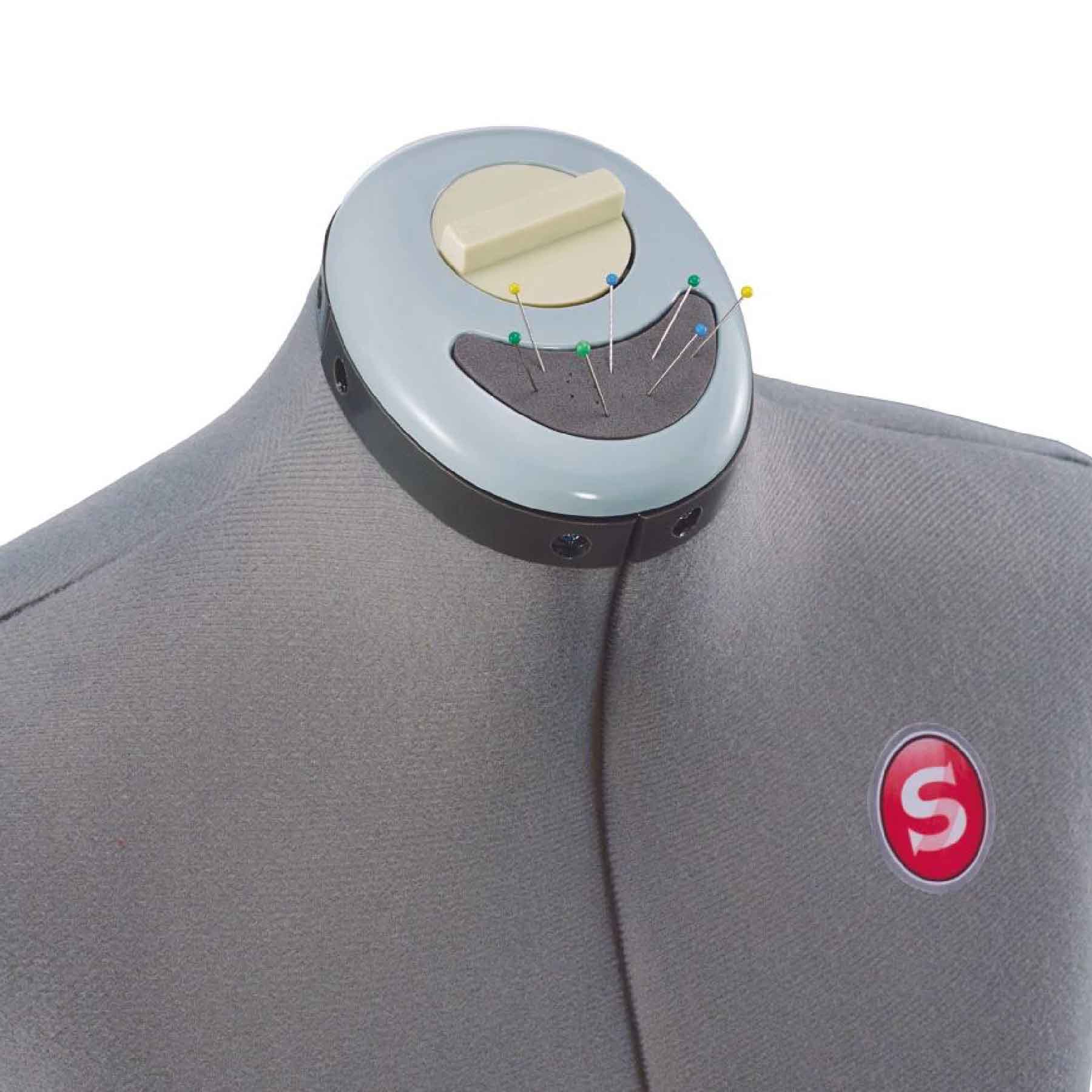 Adjustable Dress Form- Medium/Large | SINGER®
