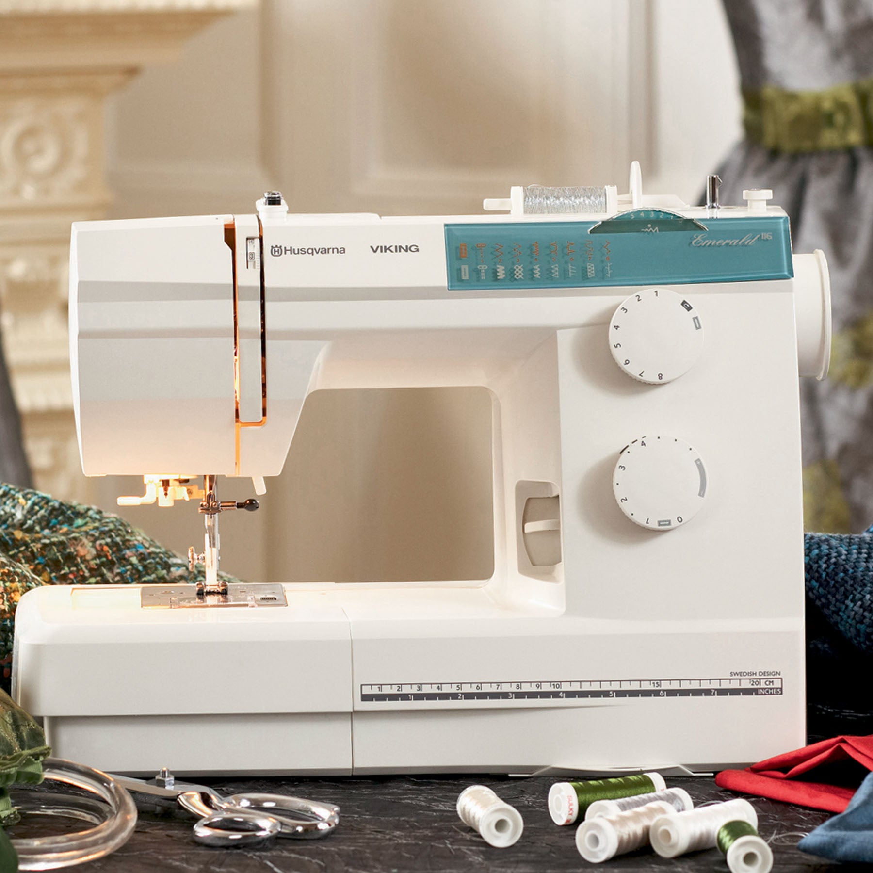 EMERALD™ 116 Sewing Machine | Husqvarna® Viking®