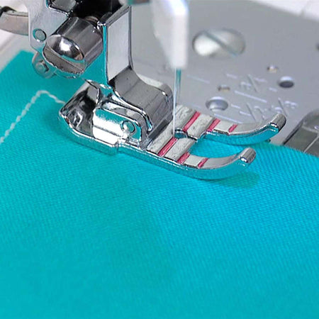 SINGER® 1/4 Inch Piecing Presser Foot -- Product Image