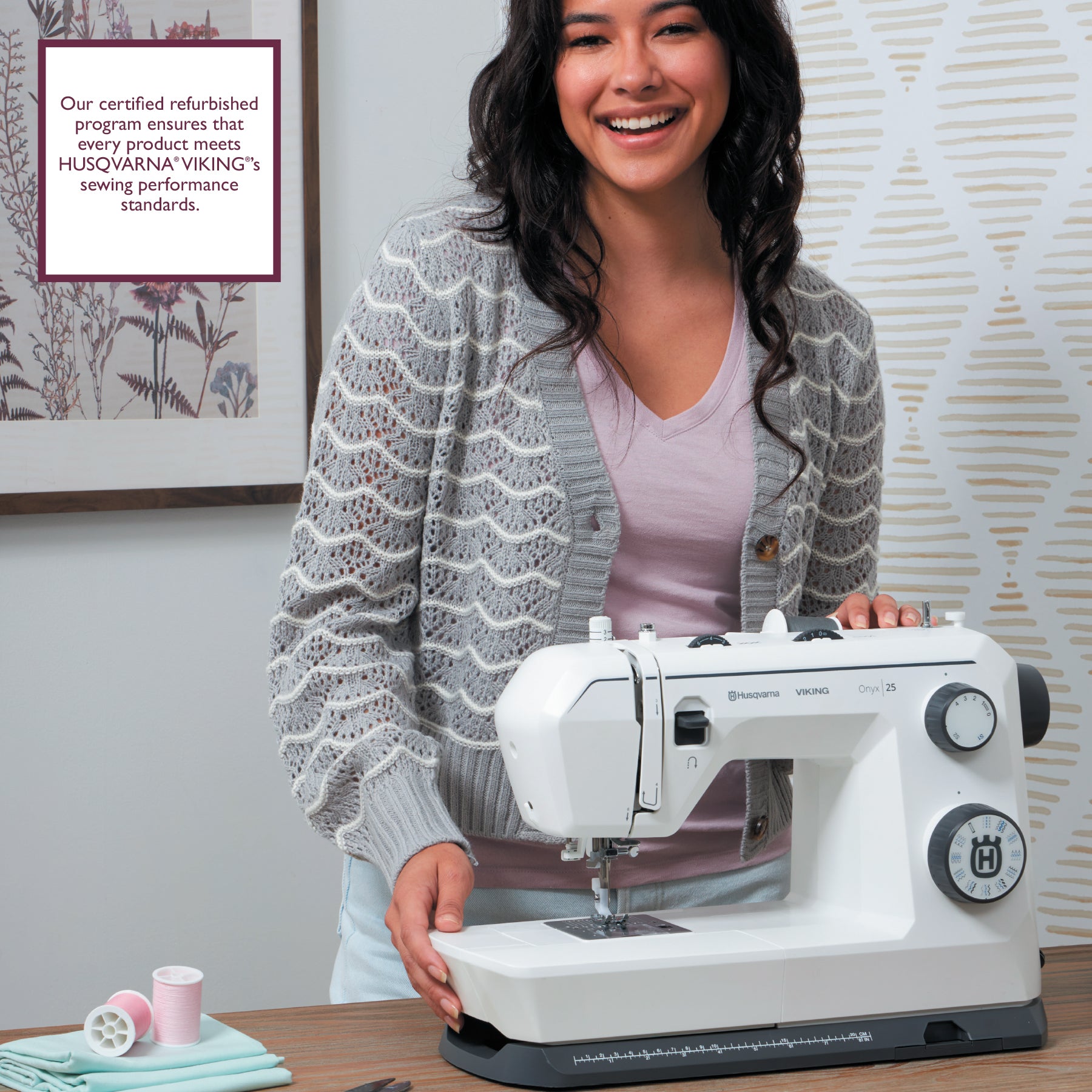 Refurbished ONYX™ 25 Sewing Machine | Husqvarna® Viking®