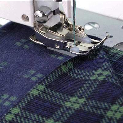 Prensatelas SINGER® para máquinas de coser y bordar de la serie SE91 -- Product Image