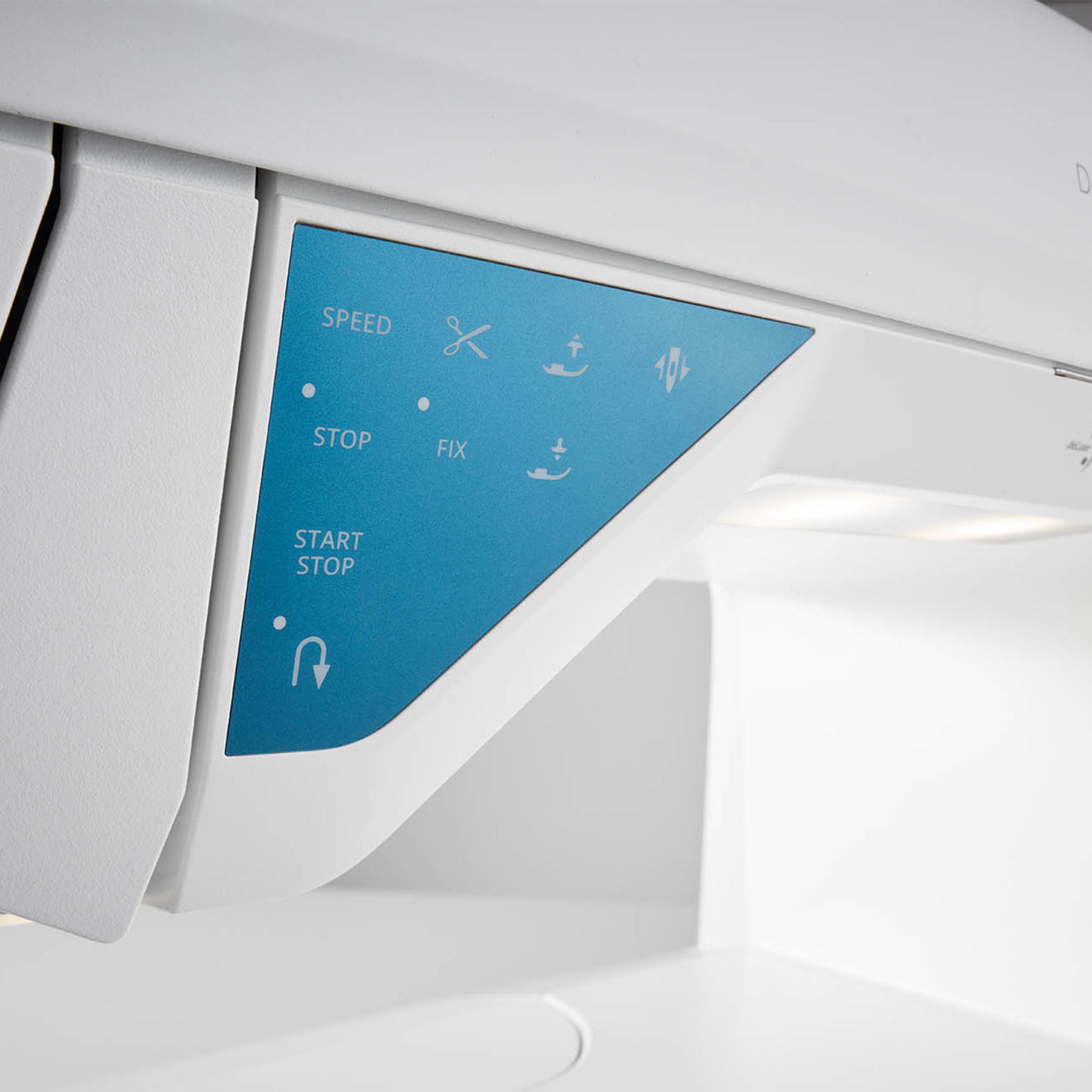 DESIGNER SAPPHIRE™ 85 Sewing & Embroidery Machine | Husqvarna® Viking®