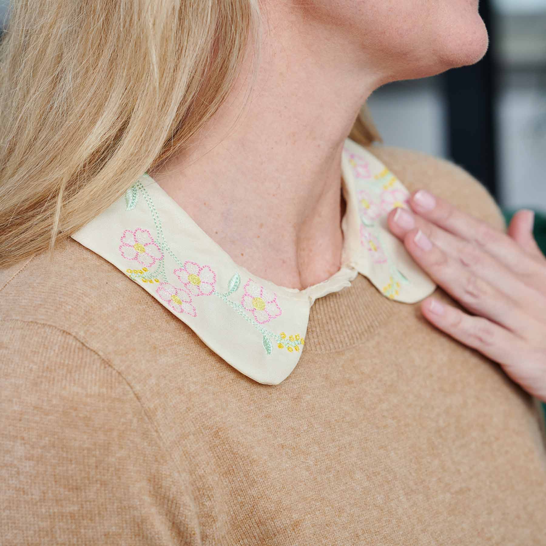 DESIGNER SAPPHIRE™ 85 Sewing & Embroidery Machine | Husqvarna® Viking®