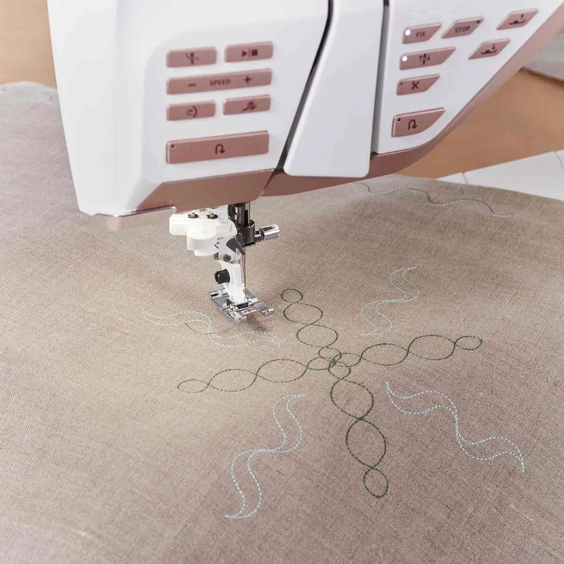 DESIGNER EPIC™ 2 Sewing & Embroidery | Husqvarna® Viking®