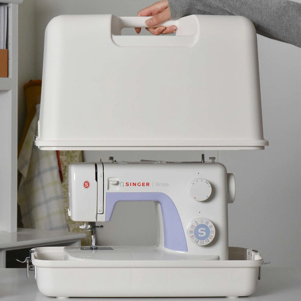 Universal Sewing Machine Hard Case SINGER® - Main Image