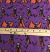 Tela de algodón 100 % con motivo de Drácula, el vampiro de Halloween, en color morado