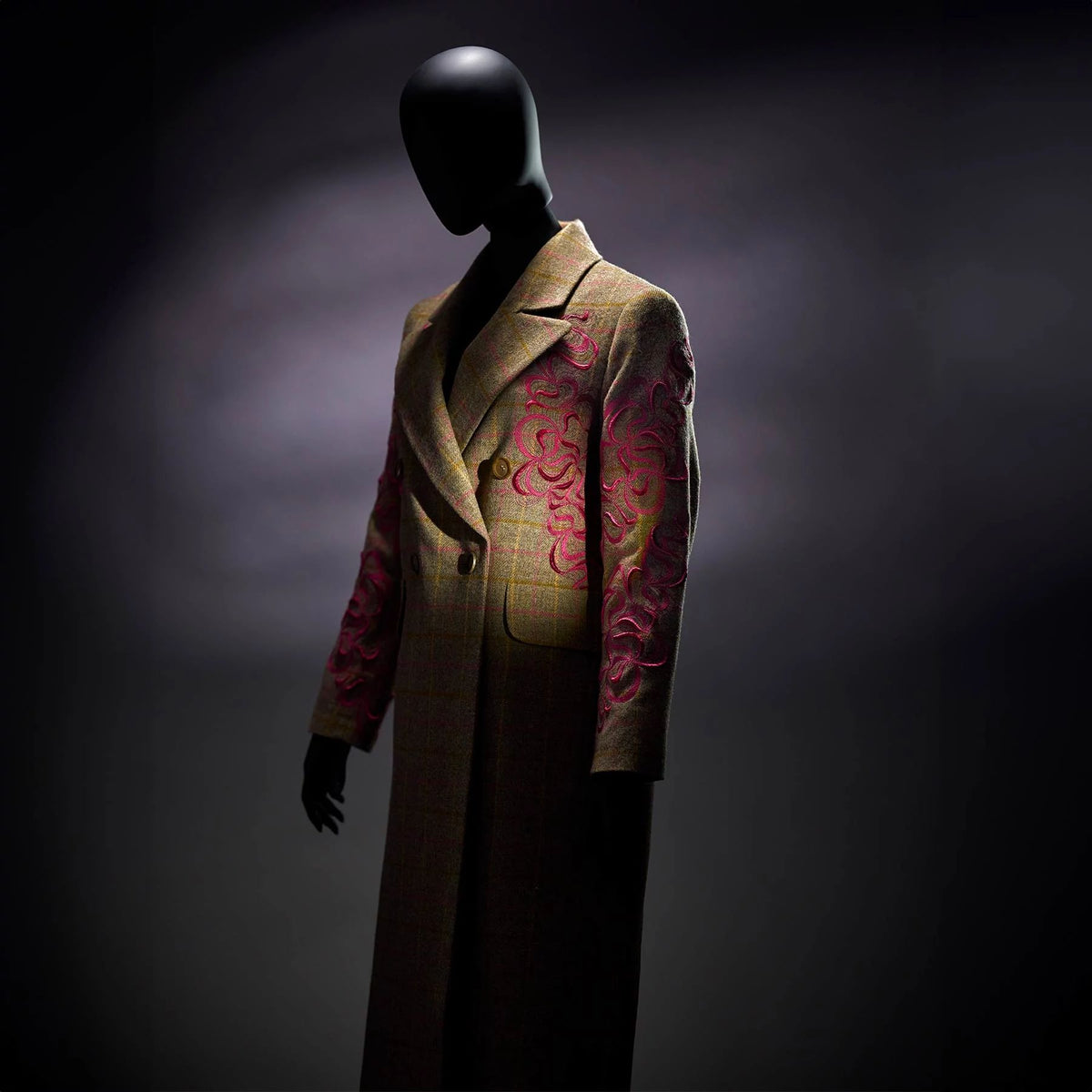 Finished embroidered fashion project made with the PFAFF creative expression 750