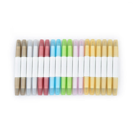 SINGER® MOMENTO™ Dual Tip Metallic Marker Multi Pack (18 ct) -- Product Image