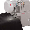 SINGER® 14HD854 Heavy Duty Serger -- Imagen del producto
