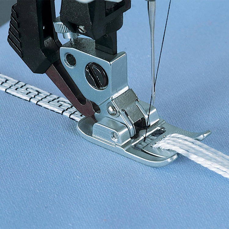 PFAFF® 7/9 Pies para cordón para sistema IDT™ -- Imagen del producto